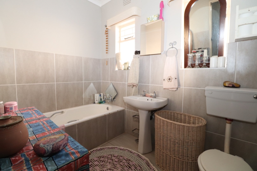 To Let 3 Bedroom Property for Rent in La Hoff North West